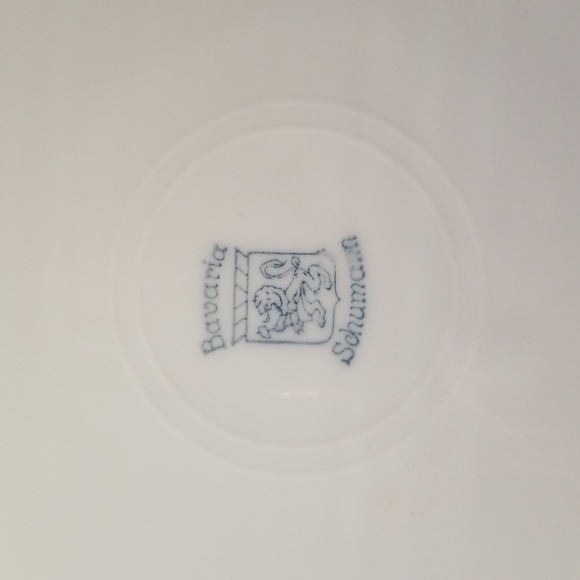 Antique Bavaria Schumann Dinner Plate - Picture 10 of 10